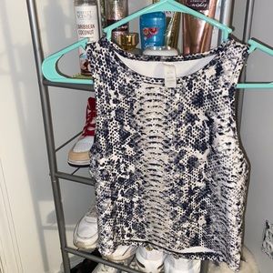 I am selling a balance collection top size small, black and white, worn 1 time.